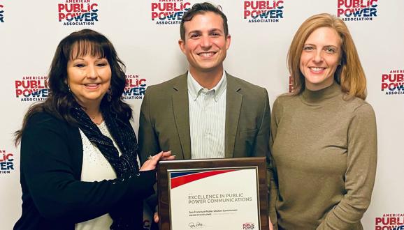 Kinilala ng APPA ang SFPUC para sa isang Excellence in Public Power Communications Award